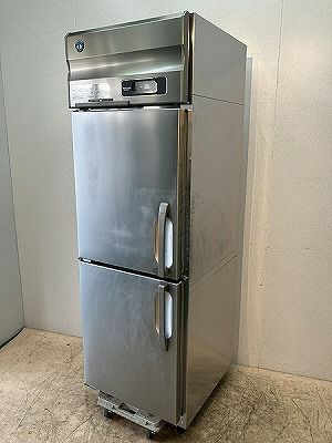 プレミア　十四代　本丸　１.8リットル　冷蔵保存 限定１本 十四代 本丸 生詰 1.8L ☆送料込み☆（クール宅急便無料 十四代
