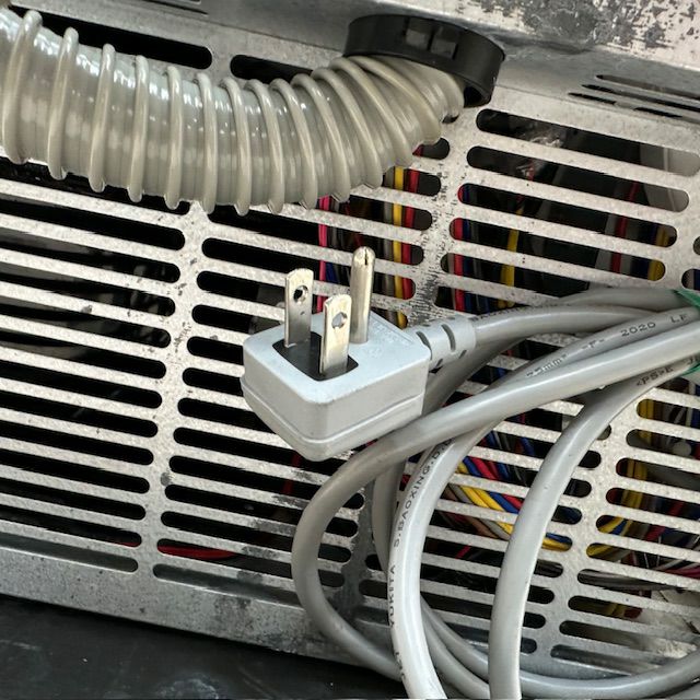 フクシマガリレイ 35kg製氷機 FIC-A35KT2 | 無限堂厨房ネットショップ