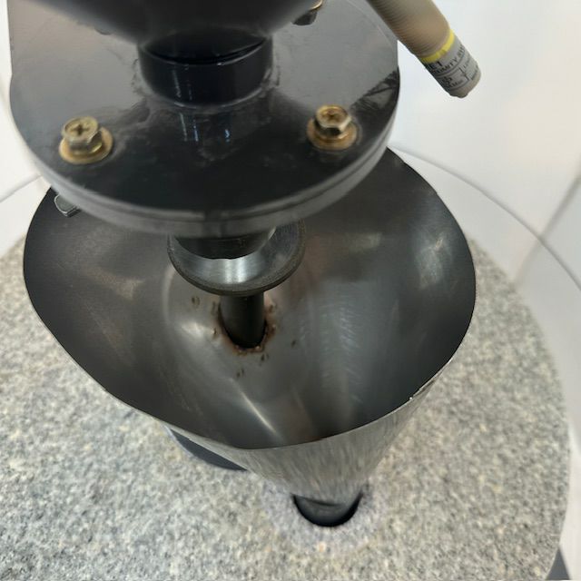 ミツカ関東 電動石臼製粉機 K-36TS | 無限堂厨房ネットショップ