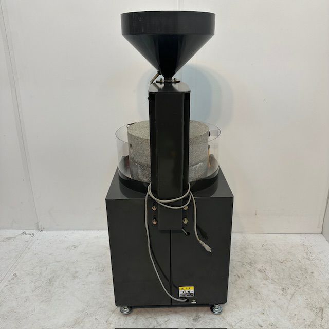 ミツカ関東 電動石臼製粉機 K-36TS | 無限堂厨房ネットショップ
