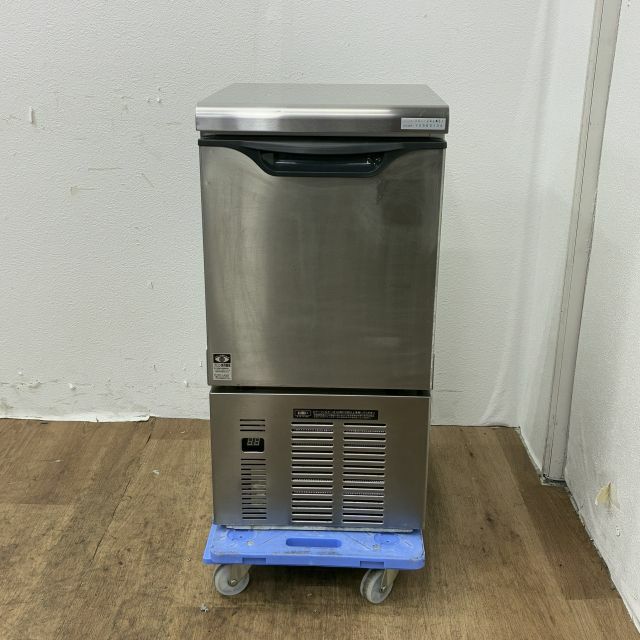 ダイワ【製氷機】DRI-25LME1 製氷機25kg DRI-25LME1 取扱商品｜奥村機械｜建設機械のレンタル