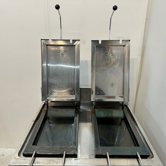 マルゼン ガス餃子焼き器 MGZS-087WB | 無限堂厨房ネットショップ