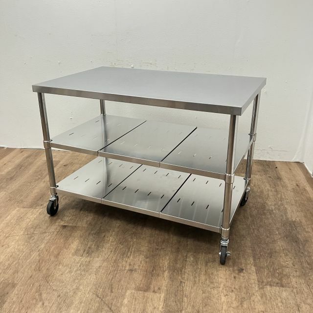 置台　棚　キャスター付　中古美品 3段ラック キャスター付き 黒 プラスチック製 (サン) 行徳の収納家具