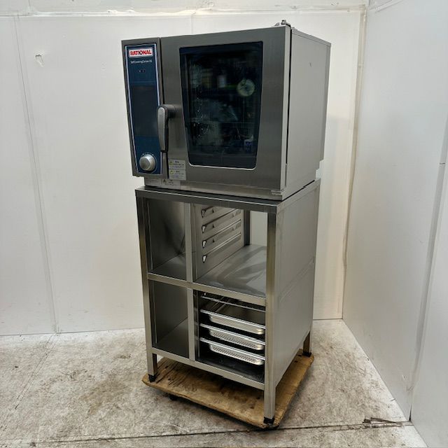 2016年製 スチームコンベクションオーブン SSC-04MSC 架台付き 2016年製 スチームコンベクションオーブン SSC-04MSC 架台付き 業務用