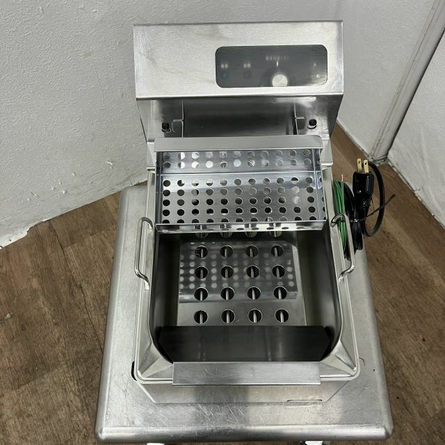 電気フライヤー タニコー TCFL-8T タニコー 電気フライヤーミニ卓上タイプ(天ぷら用) 型式：TCFL-8T 送料