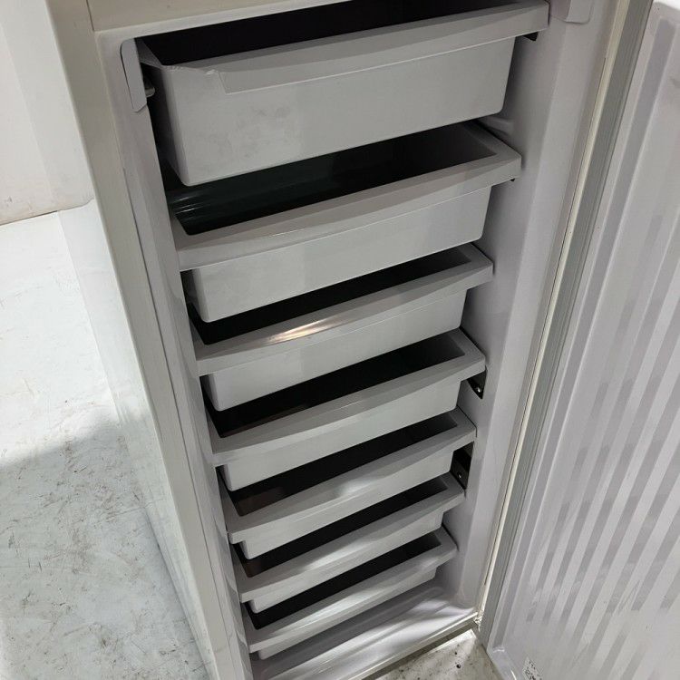 サンデン 検食用冷凍ストッカー VF-K120X | 無限堂厨房ネットショップ