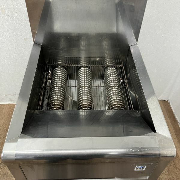 福岡配送無料　ガスフライヤー タニコー TGFL-45C LPガス　2019年製 ガスフライヤー 都市ガス 13A用 タニコー NB-TGFL-45 | 中古 加熱物