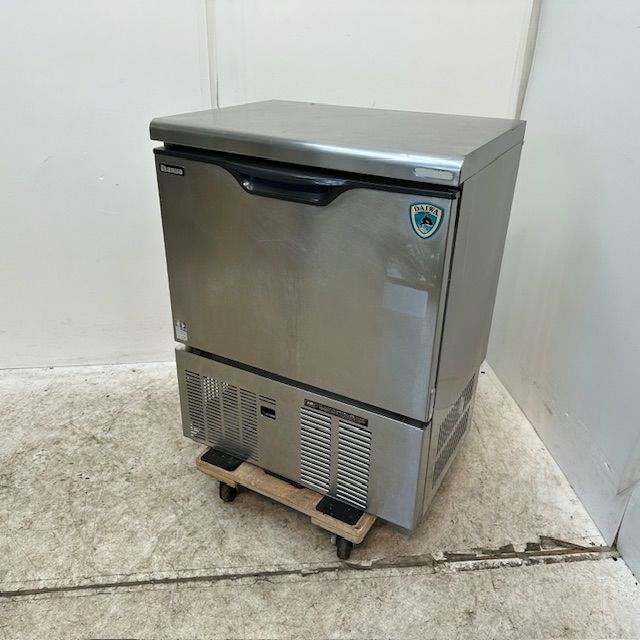 ダイワ大和冷機業務用製氷機DRI-45LME 大和冷機 45kg製氷機 DRI-45LME | 無限堂厨房ネットショップ