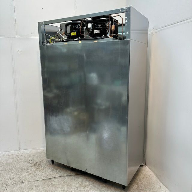 ホシザキ 縦型冷凍庫 HF-120AT-1 | 無限堂厨房ネットショップ