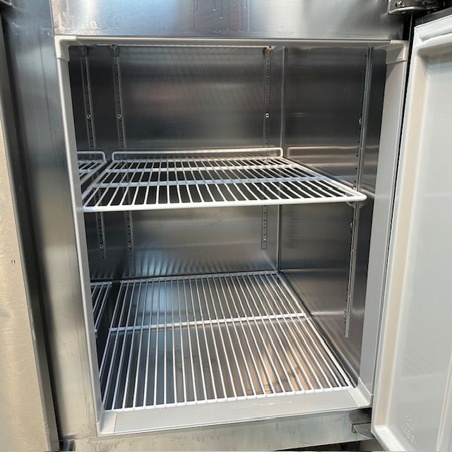 ホシザキ 縦型冷凍庫 HF-180A3-ML | 無限堂厨房ネットショップ