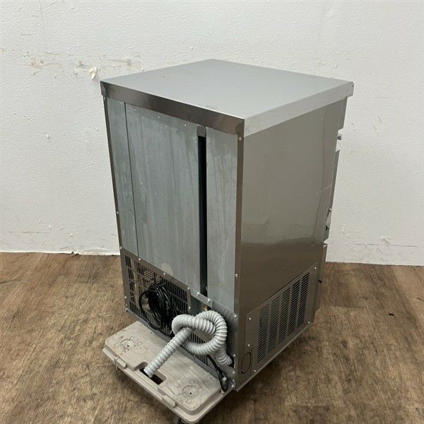 パナソニック 35kg製氷機 SIM-S3500B | 無限堂厨房ネットショップ