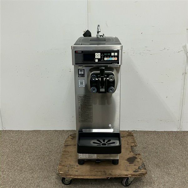 ニッセイソフトクリームサーバー CI-9624AE　取りに来る方2万円引き！ ニッセイ 2024年 ソフトクリームフリーザー CI-9724AT 日世 298
