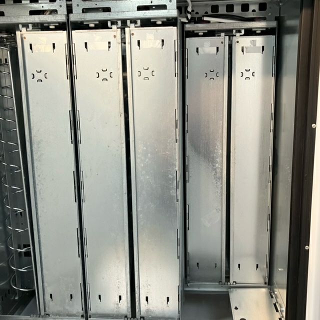 サンデン 冷凍自販機 ど冷えもん FIV-JIA2110N | 無限堂厨房