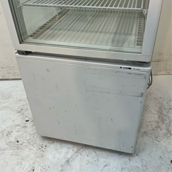 SANDEN 冷蔵ショーケース AGV-200XB SANDEN 冷蔵ショーケース AGV-200XB
