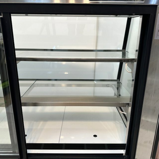 サンデン 対面冷蔵ショーケース TSA-120XC-B | 無限堂厨房ネットショップ