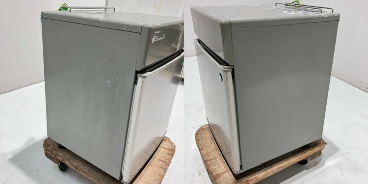 ホシザキ IM-20L♦️業務用 一流 製氷機♦️希少　20キロ♦️手前引き♦️送料込 ホシザキ IM-20L♦️業務用 一流 製氷機♦️希少 20キロ♦️手前